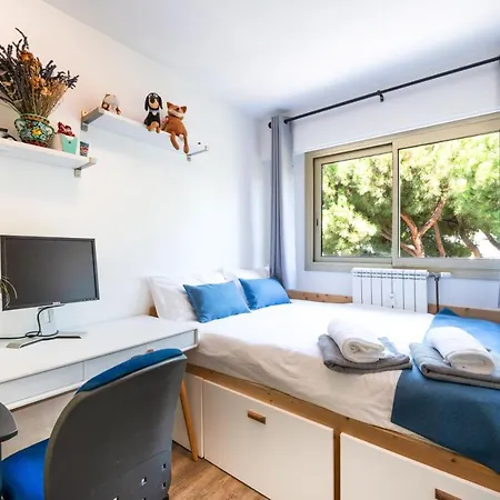 公寓 Mediterranee - Beachfront - Sun And Seaview - Pool - Private Parking *