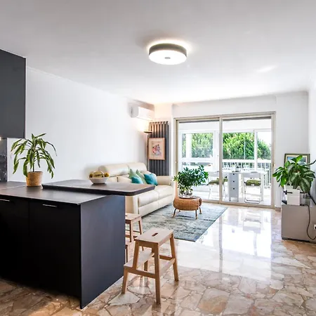 公寓 Mediterranee - Beachfront - Sun And Seaview - Pool - Private Parking 滨海卡涅